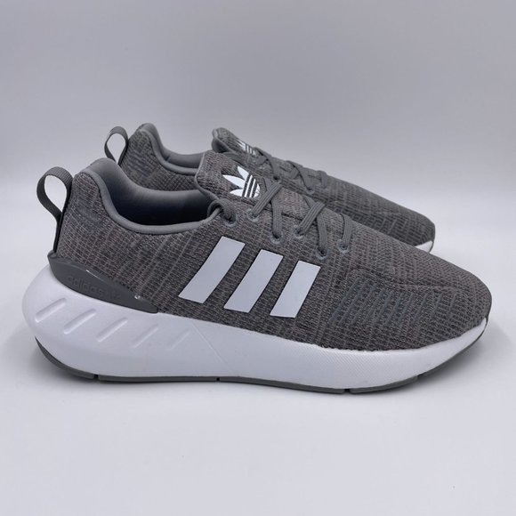 adidas Shoes - adidas Swift Run 22 Grey / White Womens Shoes